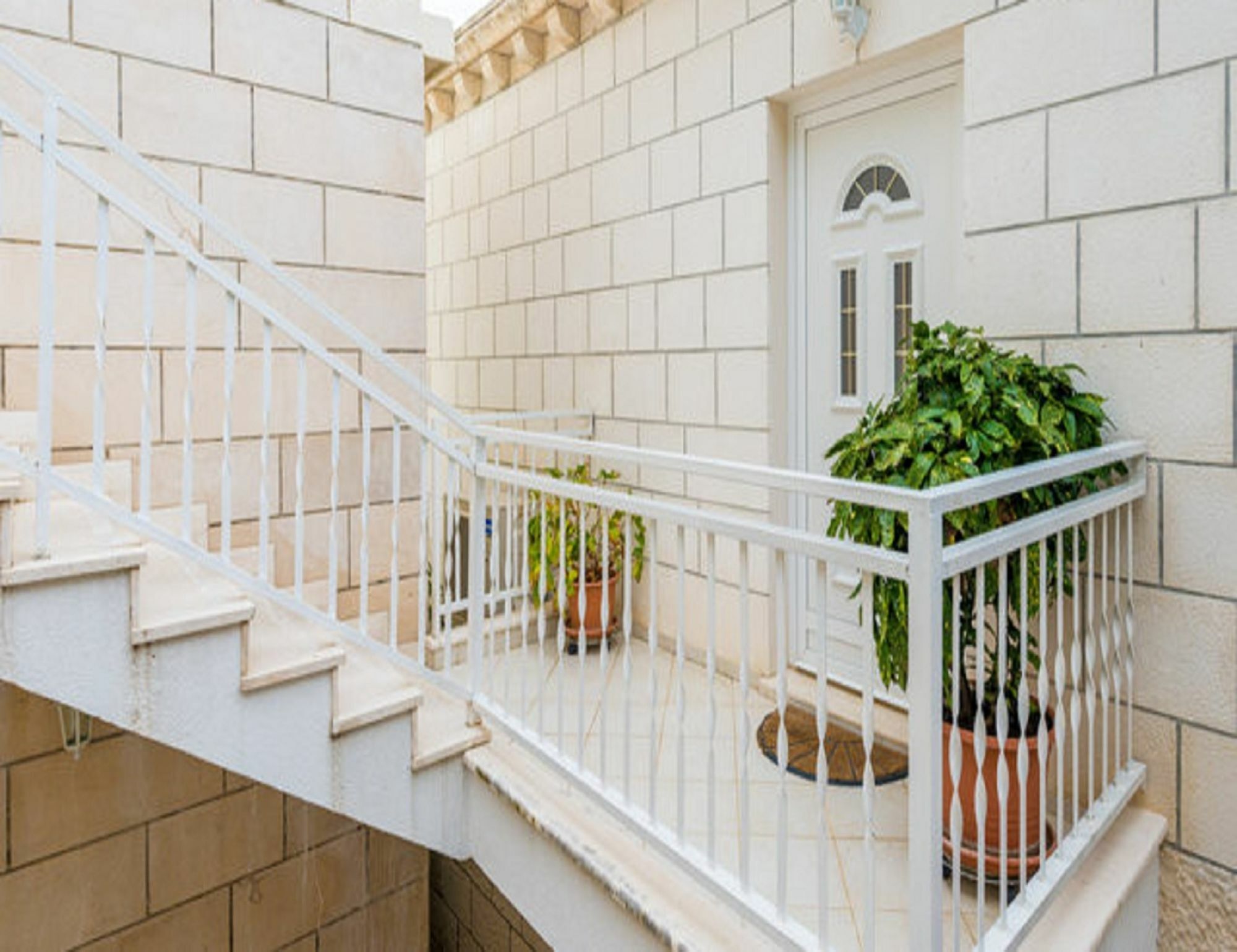 Raic Guest house 4*